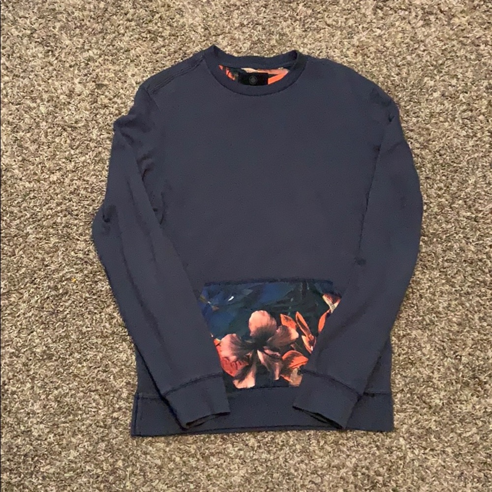 On The Byas Floral 🌼 Sweatshirt